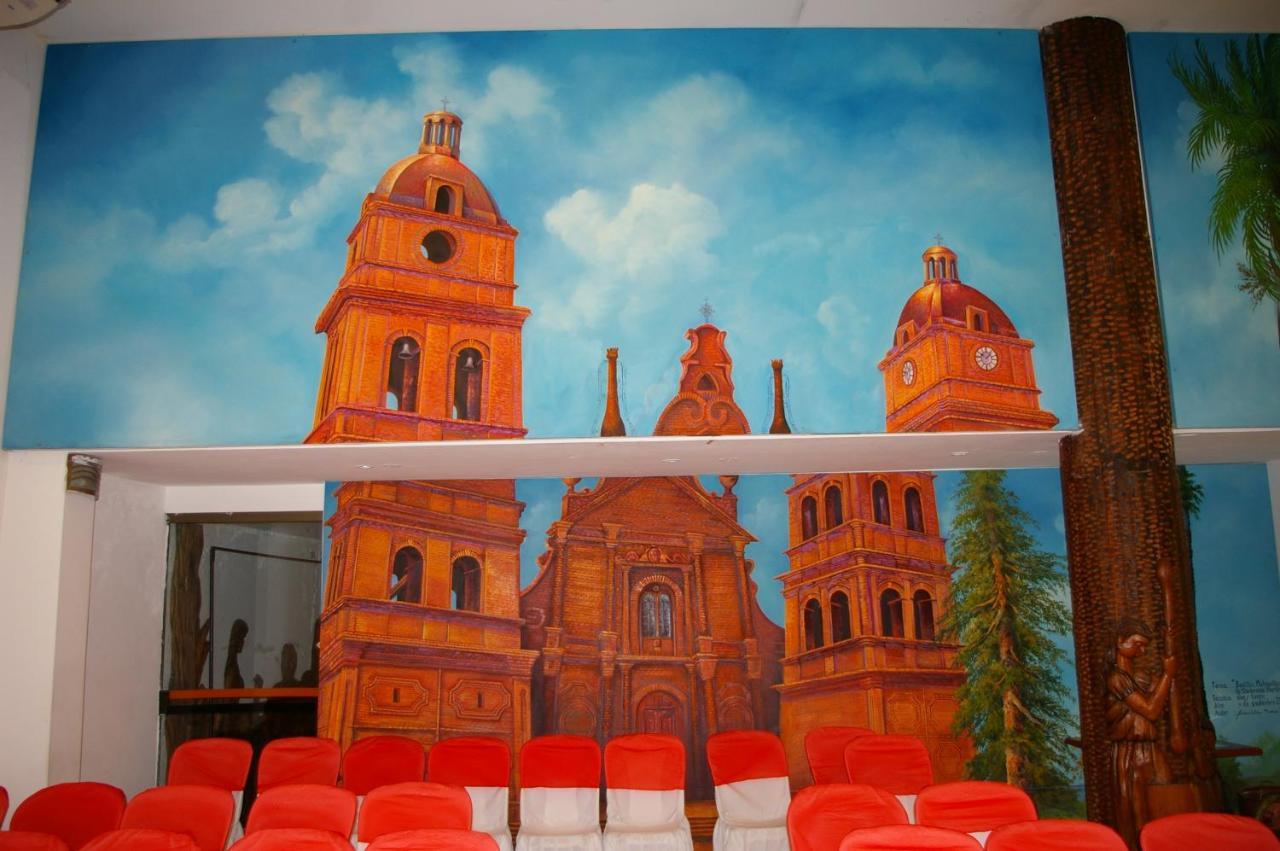 Hotel Misional Santa Cruz de La Sierra Bagian luar foto