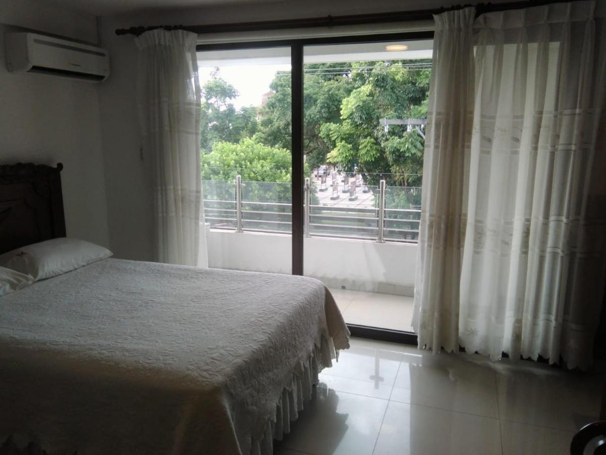 Hotel Misional Santa Cruz de La Sierra Bagian luar foto